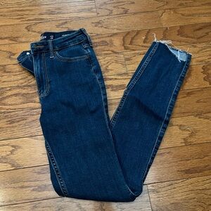 Women’s Hollister Skinny Jeans